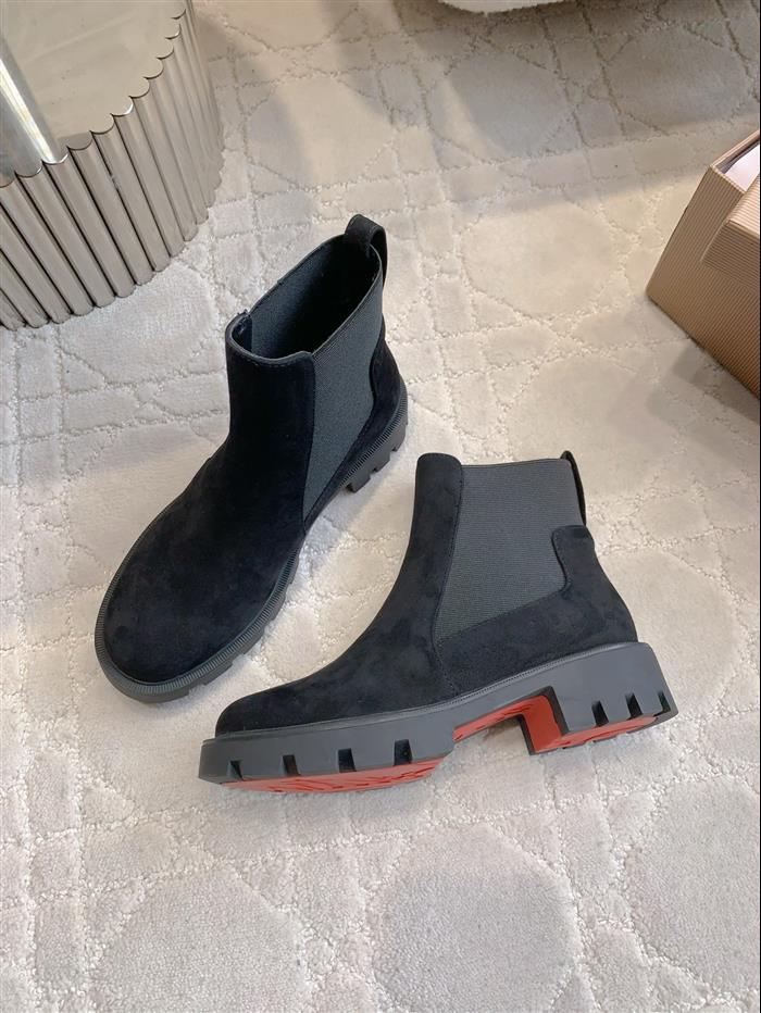 2025112818626715 390